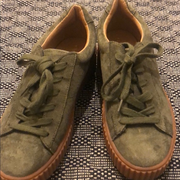 abound platform sneakers